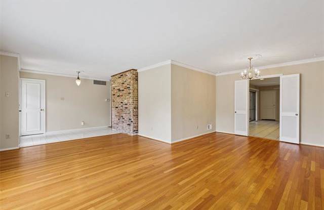 2613 Forest Grove Drive Gallery 4