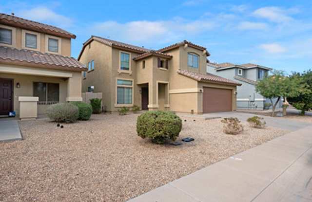Large Living in The Villages with Community Pool! Gallery 4