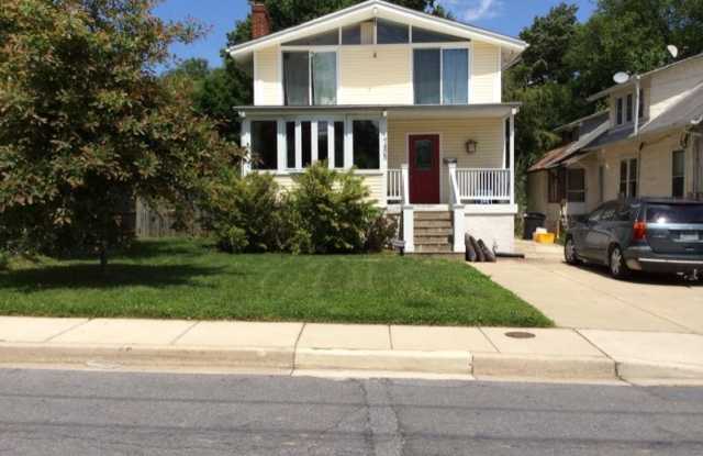 7405 Flower Avenue Gallery 2
