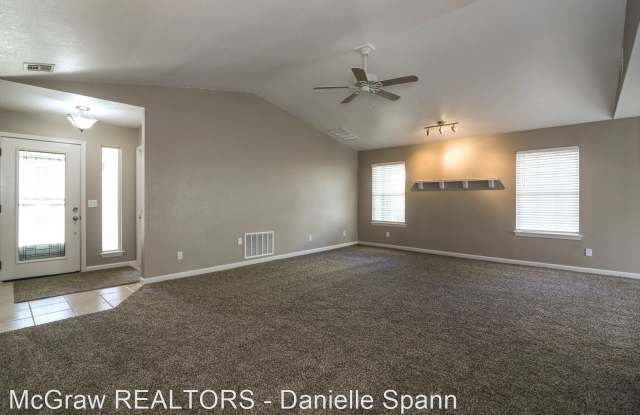 11531 S. Douglas Ave. Gallery 4