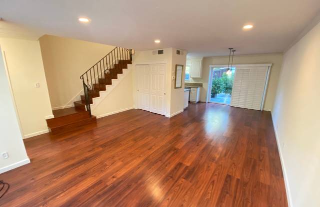 2 Bed 1.5 Bath Condo In Alamo Gallery 4