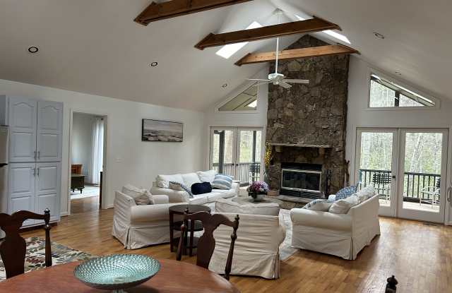 461 Monte Vista Road Gallery 2
