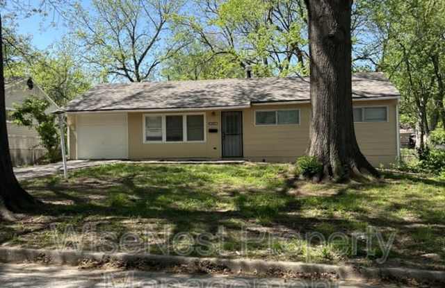 10804 Newton Avenue photos photos