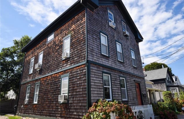 37 Connection Street - 37 Connection Street, Newport, RI 02840