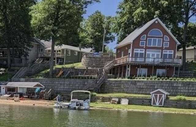275 Saint Marys Lake Road Gallery 1
