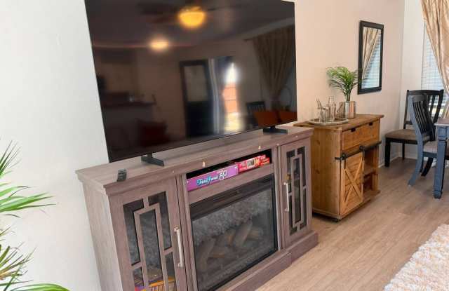 12247 Siragusa Gallery 3