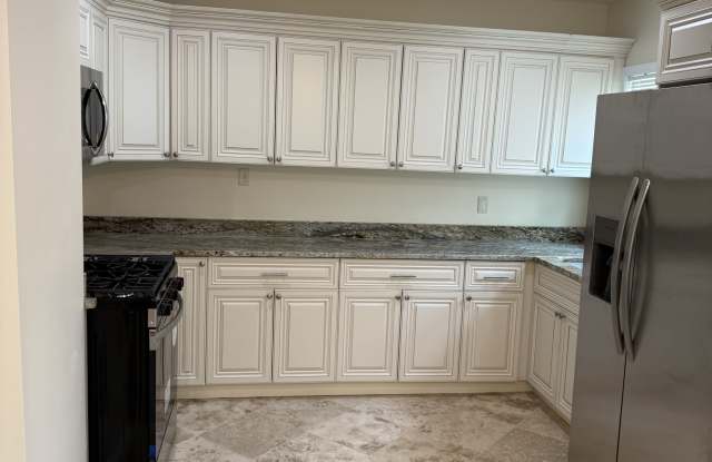 168 Lowell Avenue - 1 Gallery 3