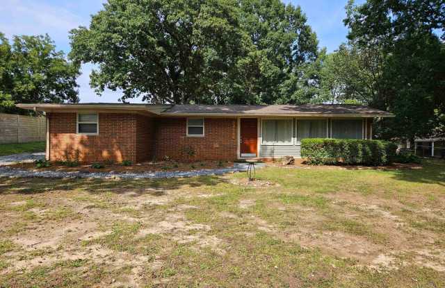 Fully Furnished, Beautiful Decor - 3BR / 1BA photos photos