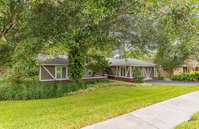 980 ROLLING HILLS DRIVE - 980 Rolling Hills Drive, Palm Harbor, FL 34683