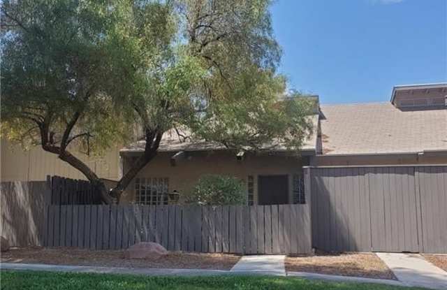 4032 Village Square photos photos
