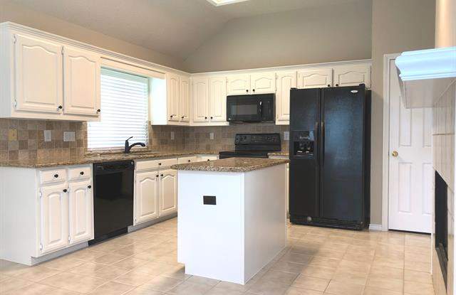 2350 Glen Ridge Drive Gallery 4