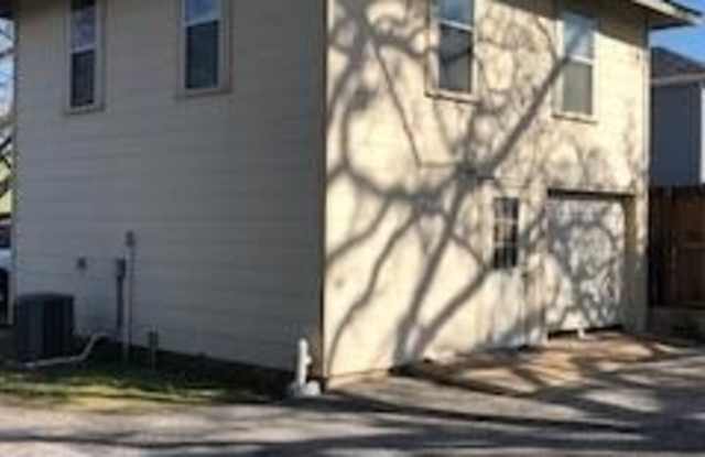 605 S Washington St photos photos