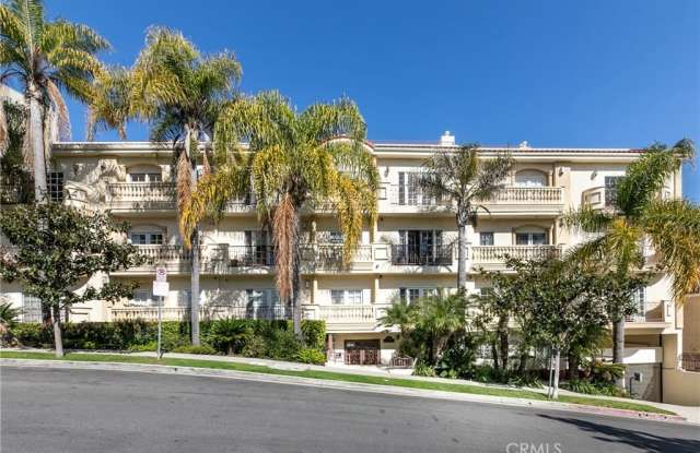 2340 Fox Hills Drive - 2340 Fox Hills Drive, Los Angeles, CA 90064