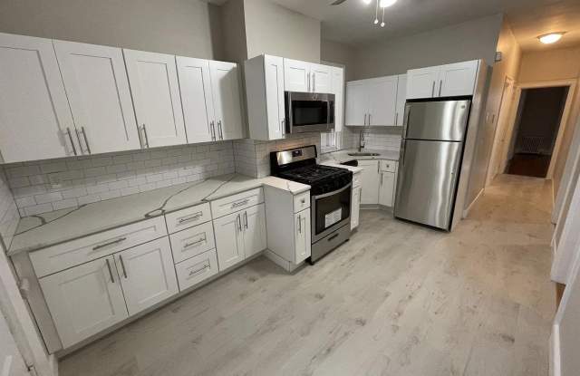 653 37TH ST - 653 37th Street, Union City, NJ 07087