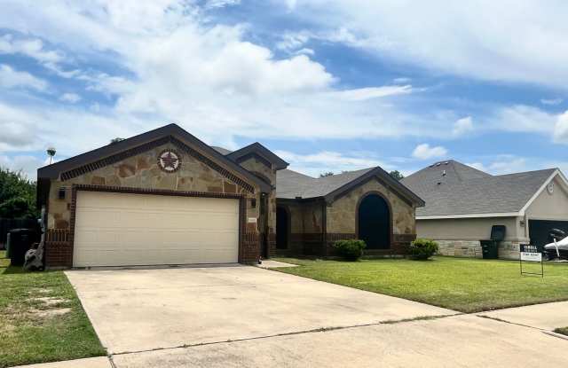 RENT REDUCTION & NEW IN MANAGEMENT - COMING SOON! Gallery 1