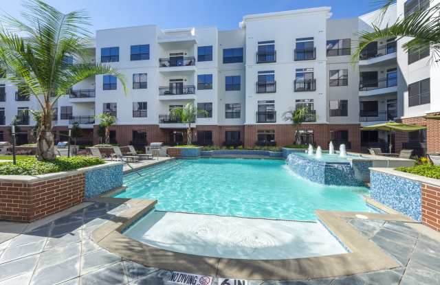 Instrata Upper Kirby photos photos