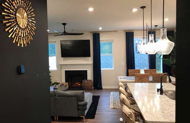 3832 Amalia Place Gallery 4