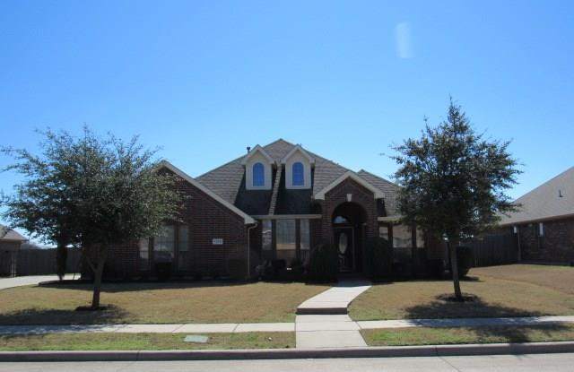 1308 Turnbridge Drive - 1308 Turnbridge Dr, Glenn Heights, TX 75154