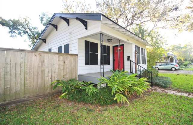 126 6th Street - 126 6th Street, Sugar Land, TX 77498