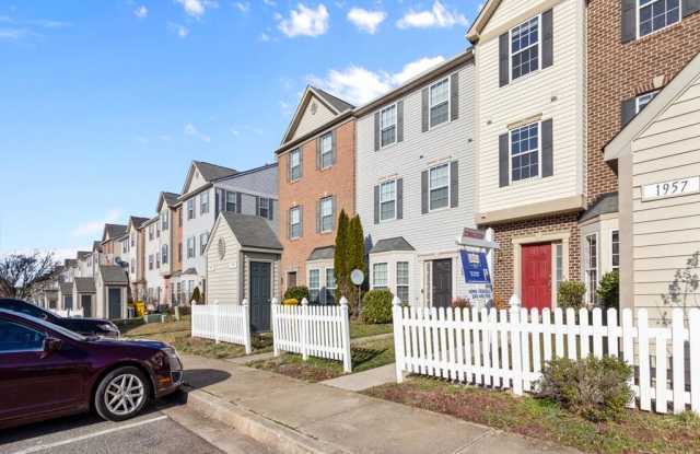 1957 CAMELIA COURT Gallery 3