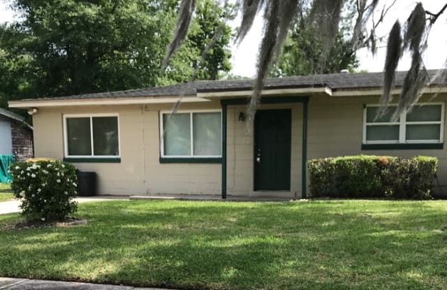 2111 Bunting Drive - 2111 Bunting Drive, Jacksonville, FL 32210