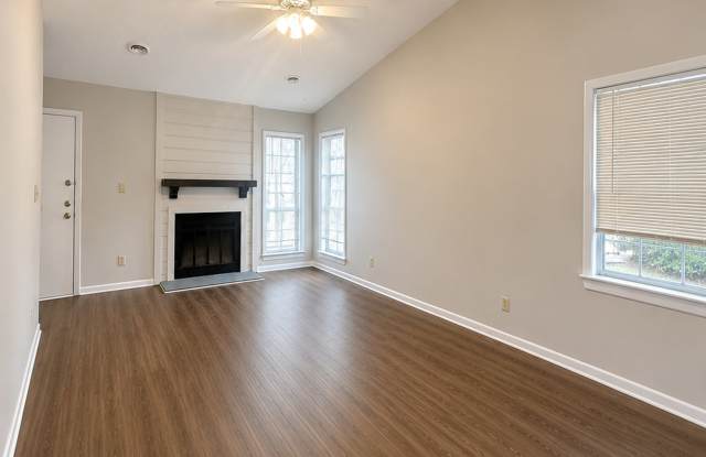 721 Varsity Drive Gallery 4