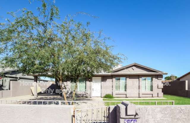 5146 W Berkeley Rd photos photos