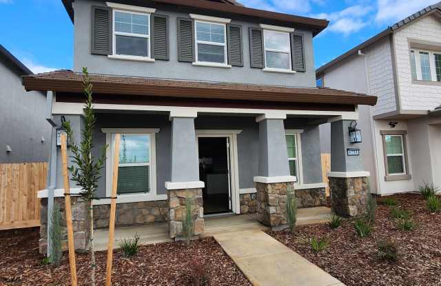 Beautifully maintained 3-bedroom, 2.5-bath, 1,856 sq ft in Folsom Gallery 1