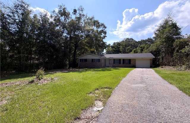 1254 Lake Circle W Gallery 1