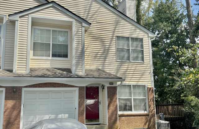 512 Forest Pointe Place Gallery 1