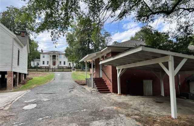 403 ALLEN MEMORIAL Drive SW Gallery 2