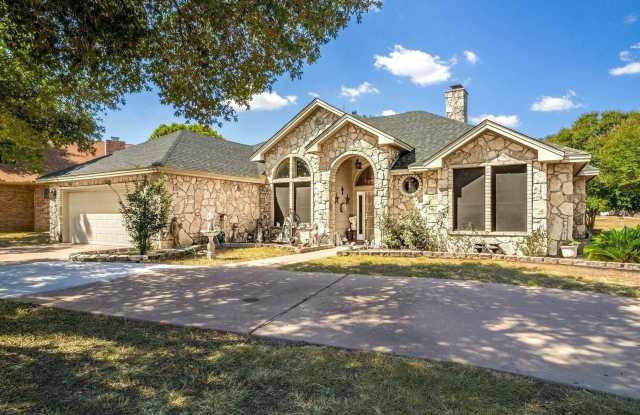 120 Meadowlakes photos photos