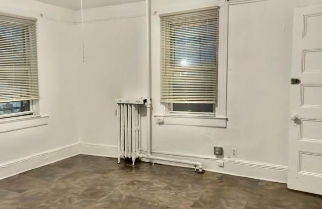 248 Lawrence Avenue photos photos