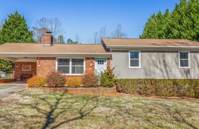 Winston-Salem 3BR with Finished Basement & Fenced Yard Gallery 1