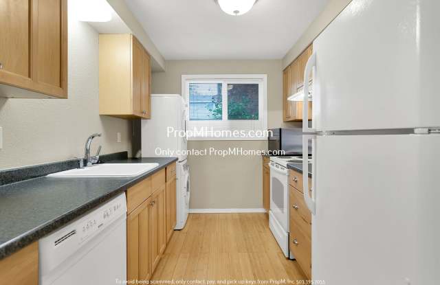 Charming 2-Bedroom Haven in the Heart of Sunset - A Blend of Serenity and Convenience! photos photos