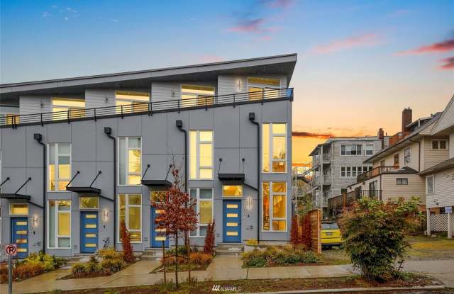 Capitol Hill - Townhouse Gallery 1