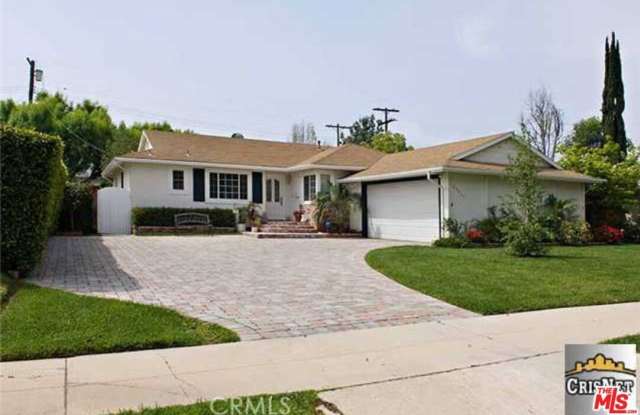 23020 Haynes St photos photos