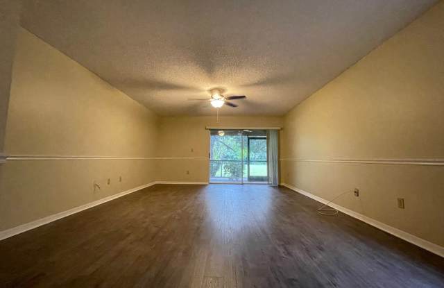 14722 Par Club Cir. Gallery 2