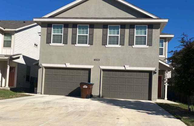 10323 Lynwood Branch San Antonio, Tx. 78245 - 1 photos photos