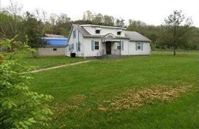 Spacious 4 Bed, 2 Bath Home – Move-In Ready! photos photos