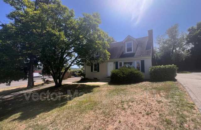 2628 State Street - House photos photos