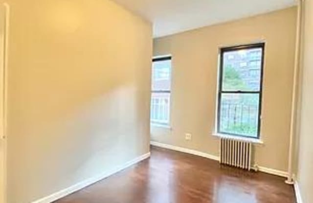 511 East 73rd Street Gallery 2