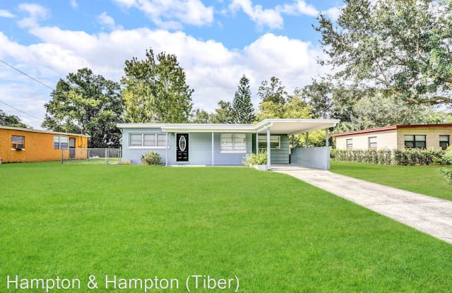 158 COUNTRY CLUB CIR - 158 Country Club Circle, Sanford, FL 32771
