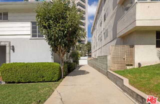 10481 Ashton Avenue Gallery 2