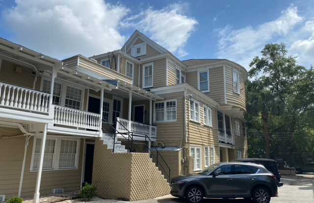 1 Bedroom 1 Bath Furnished Condo in Harleston Village - Downtown photos photos