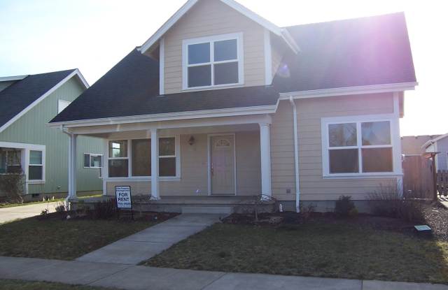 Available Now! 3 Bedroom ~ 1.5 Bathroom House Located in South Corvallis photos photos