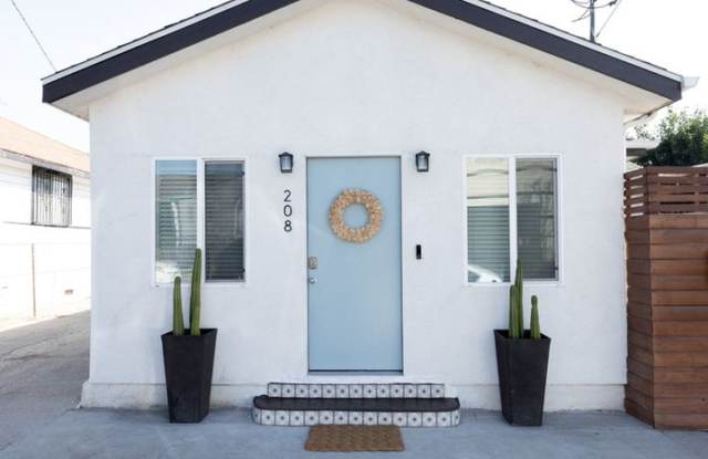 Charming 2BR House in Los Angeles photos photos