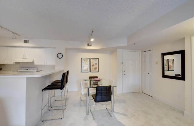 135 Yacht Club Way Gallery 3