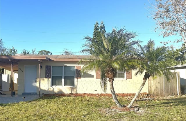 4911 LARGO TERRACE - 4911 Largo Terrace, Pasco County, FL 34652
