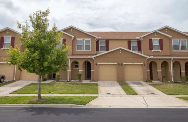 5159 Adelaide Drive Gallery 1
